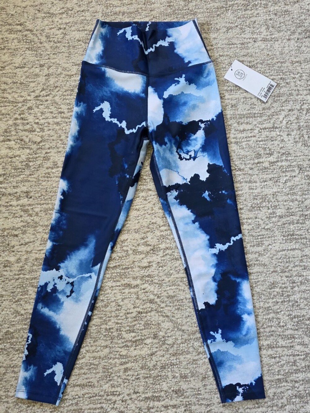 NWT SAGE Collection Leggings